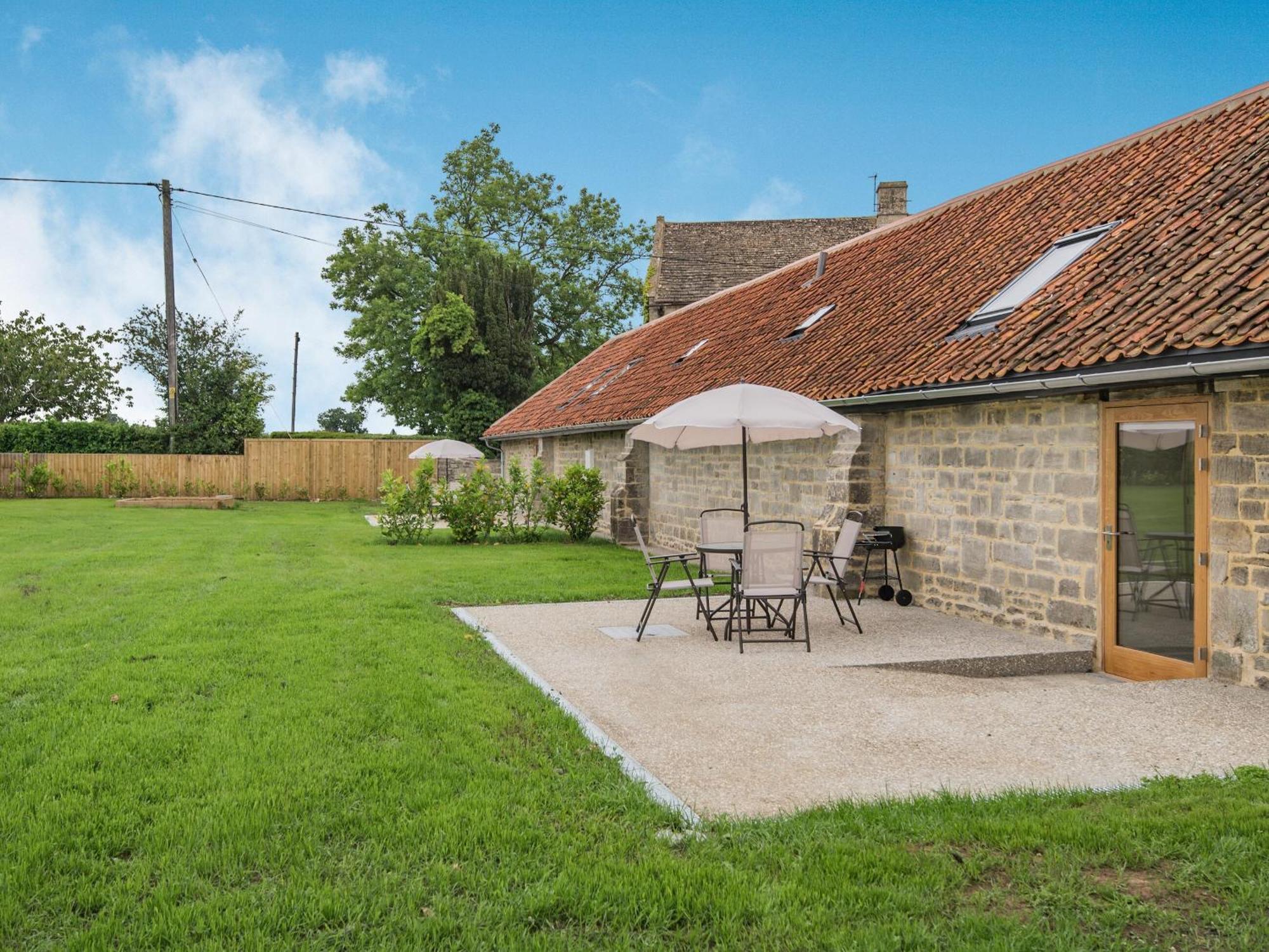 Вилла The Oak Wingfield  Экстерьер фото